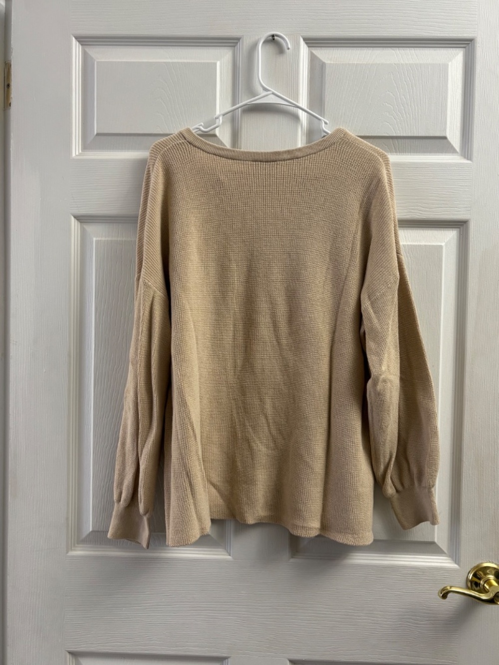 Women's Loft Tan V-Neck Long Sleeve Sweater - Picture 5 of 6